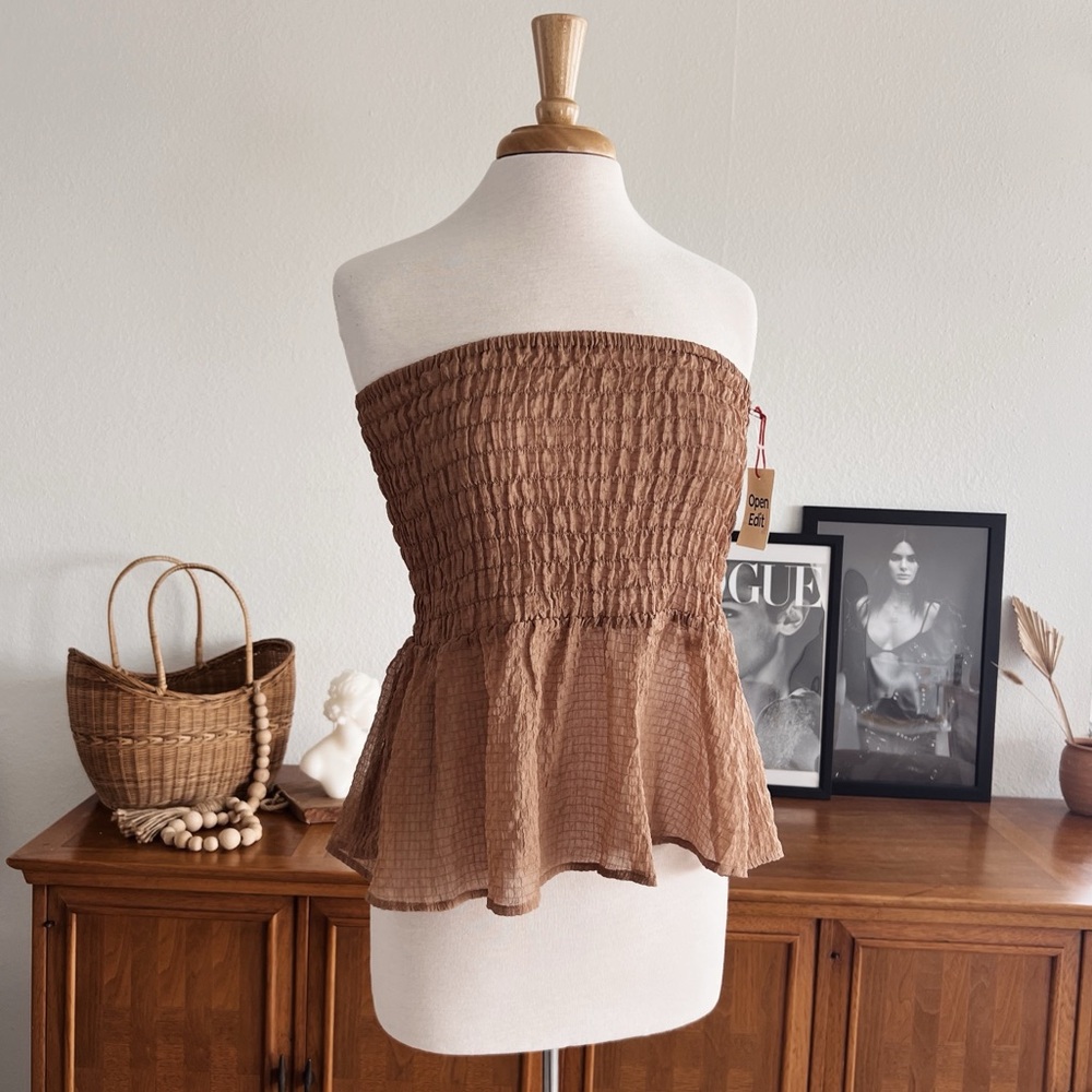 TAN STRAPLESS STRETCHY TOP #0322 - Picture 2 of 7